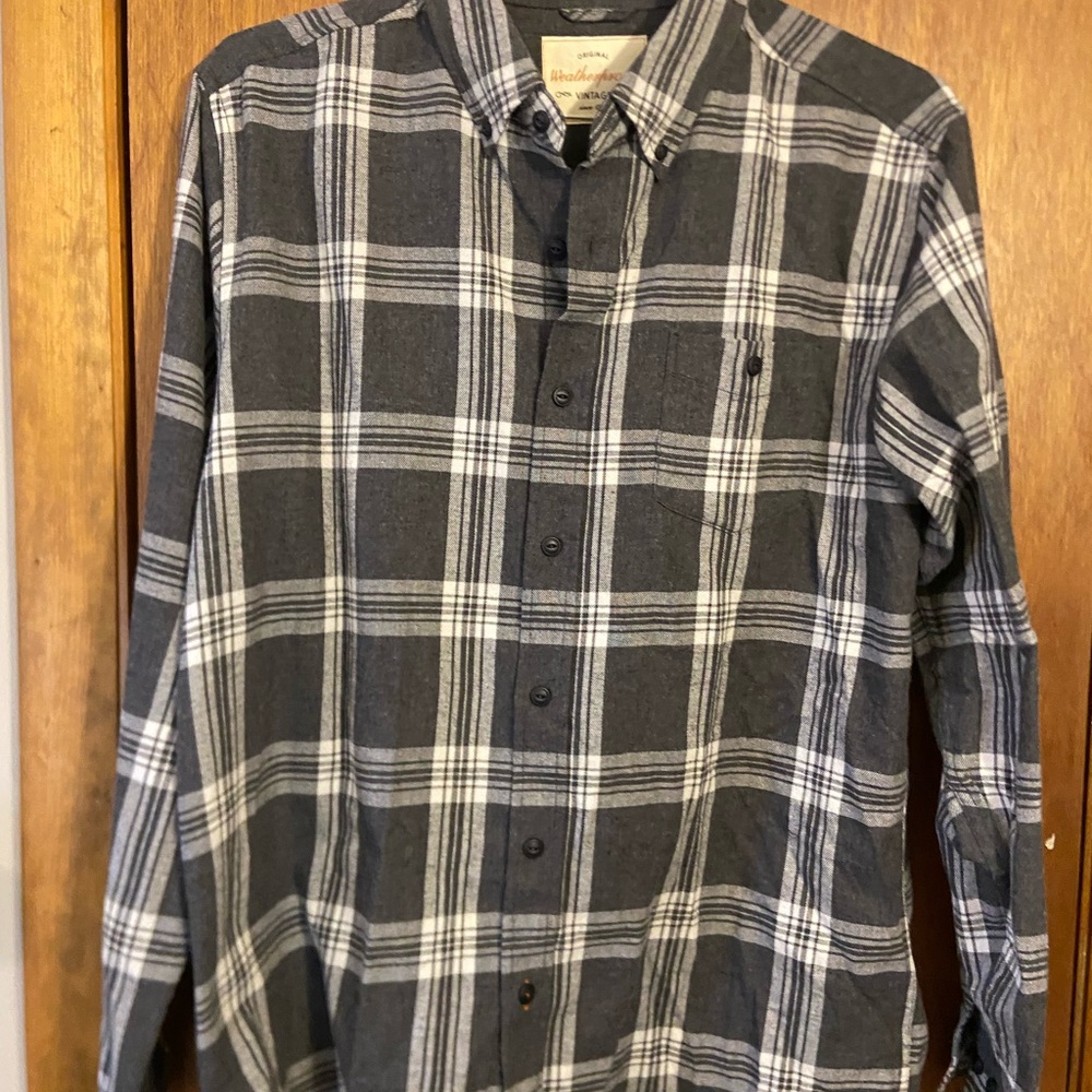 Weatherproof Men's Charcoal and White plaid button down